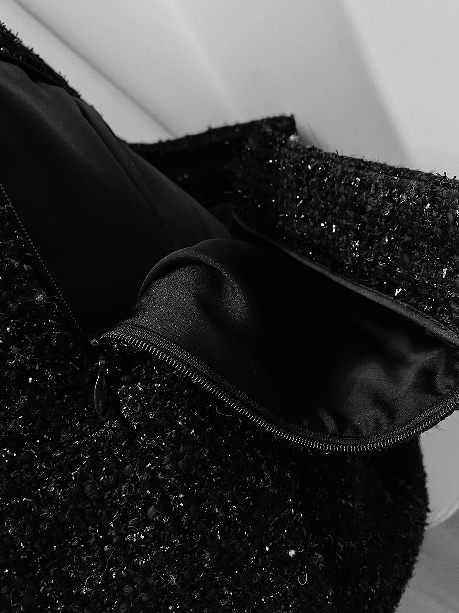 black dahlia tweed skirt
